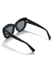 Load image into Gallery viewer, Chibi Sunglasses - Black