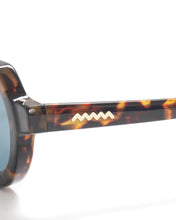 Load image into Gallery viewer, Tani Sunglasses - Tortoise