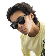Load image into Gallery viewer, Elia Post Modern Primitive Eye Protection - Torti-black/Black