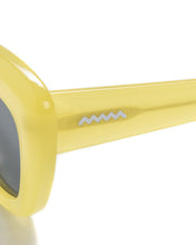 Load image into Gallery viewer, Chibi Sunglasses - Translucent Yellow