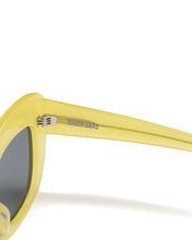 Load image into Gallery viewer, Chibi Sunglasses - Translucent Yellow